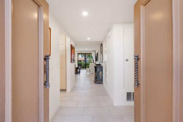 6 Palma Drive, Rancho Mirage, CA 92270