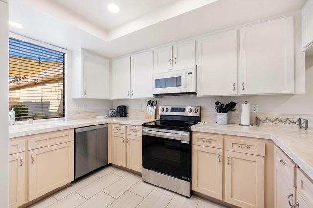 6 Palma Drive, Rancho Mirage, CA 92270