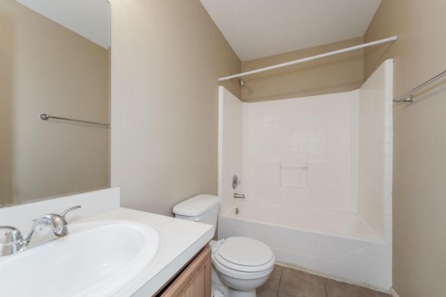 3235 Dartmouth Field Lane, Fresno, TX 77545