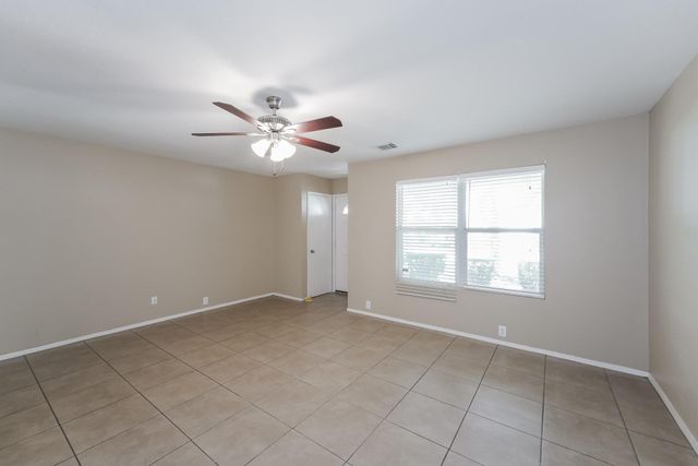 3235 Dartmouth Field Lane, Fresno, TX 77545