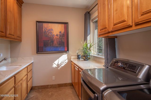 4905 Mountainshyre Road, Reno, NV 89519