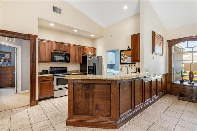 10056 Lebanon DR, Port Charlotte, FL 33981