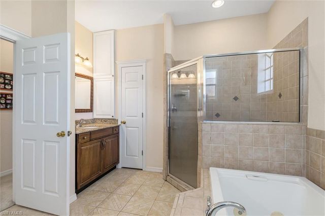 10056 Lebanon DR, Port Charlotte, FL 33981