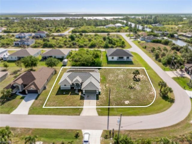 10056 Lebanon DR, Port Charlotte, FL 33981