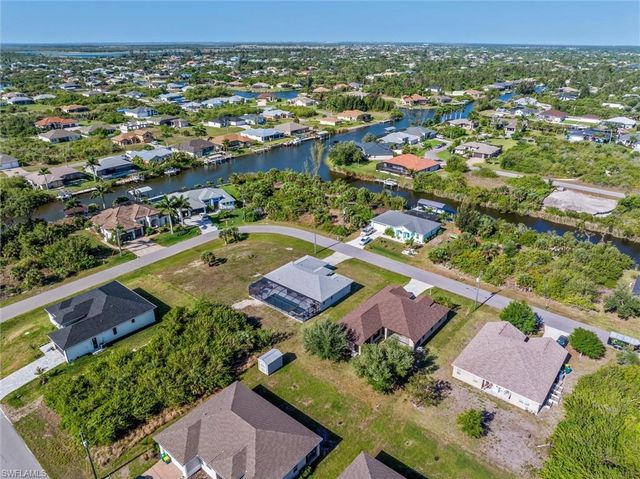 10056 Lebanon DR, Port Charlotte, FL 33981