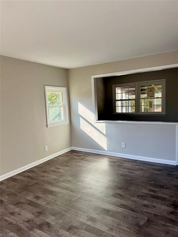 1408 Town Street, Greensboro, NC 27407