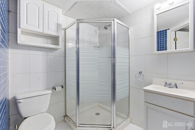 74 Harrison Avenue, Colonia, NJ 07067