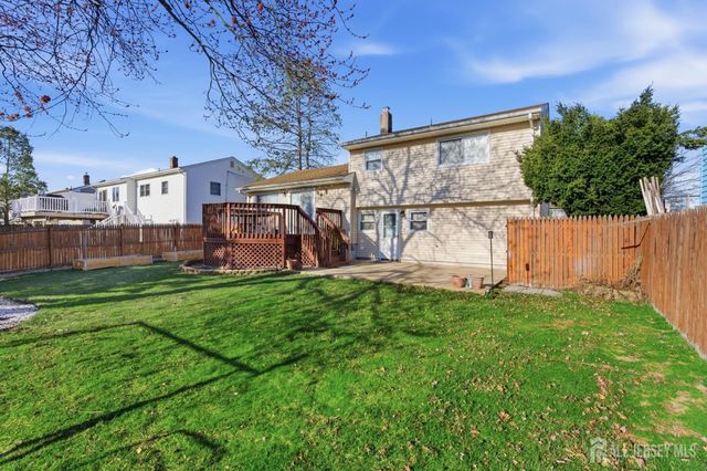 74 Harrison Avenue, Colonia, NJ 07067