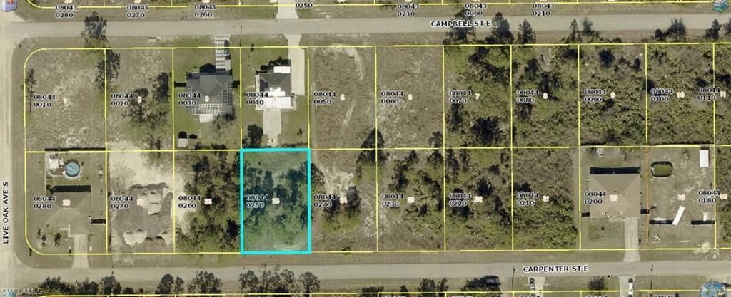 853 Carpenter ST E, LEHIGH ACRES, FL 33974 — photo 2