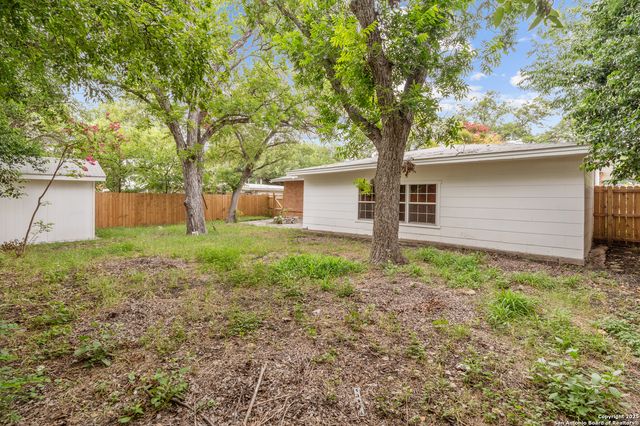 147 Marlena Dr, San Antonio, TX 78213