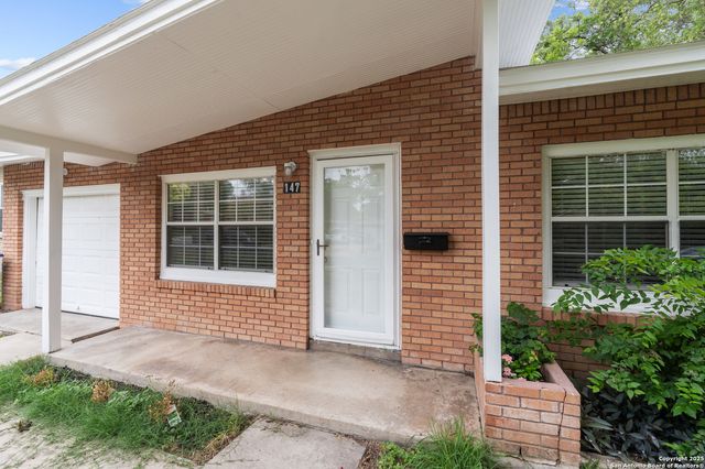 147 Marlena Dr, San Antonio, TX 78213