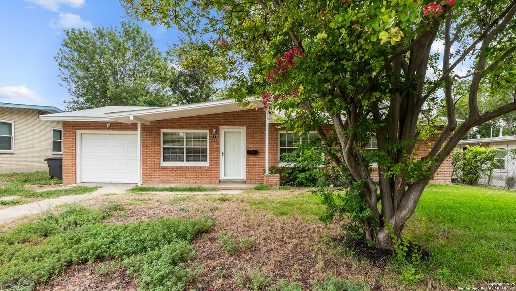 147 Marlena Dr, San Antonio, TX 78213