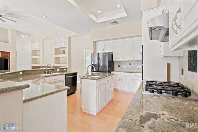 1416 Fenwick Drive, Bakersfield, CA 93312