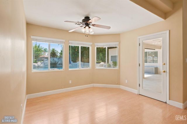 1416 Fenwick Drive, Bakersfield, CA 93312