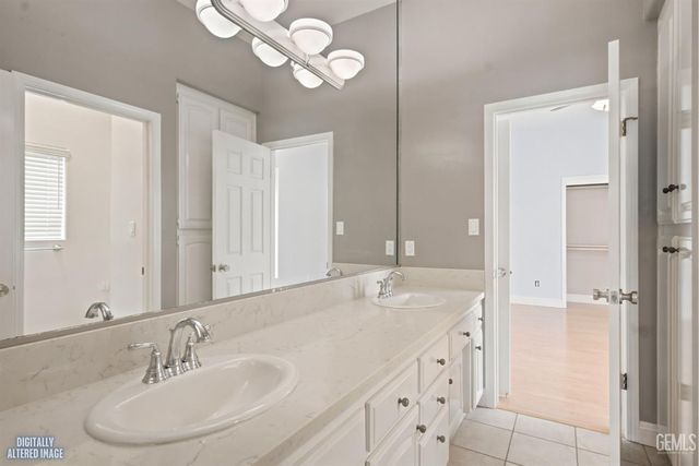 1416 Fenwick Drive, Bakersfield, CA 93312