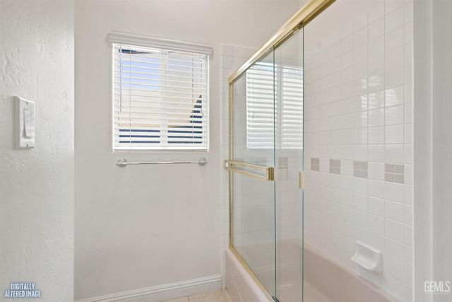 1416 Fenwick Drive, Bakersfield, CA 93312