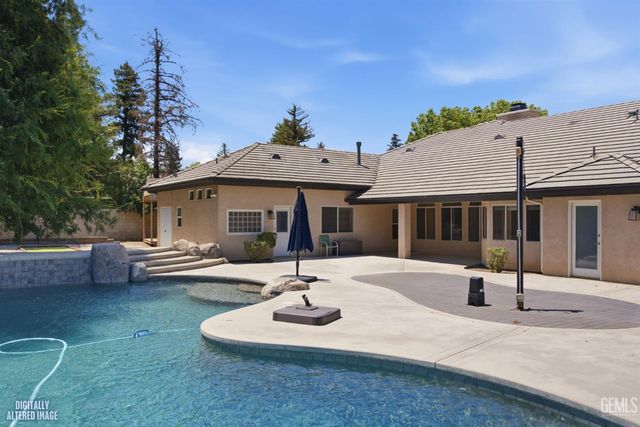 1416 Fenwick Drive, Bakersfield, CA 93312