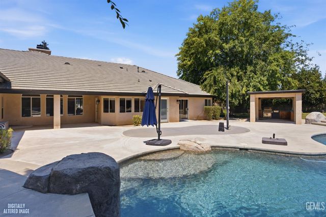1416 Fenwick Drive, Bakersfield, CA 93312