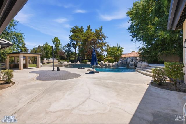 1416 Fenwick Drive, Bakersfield, CA 93312