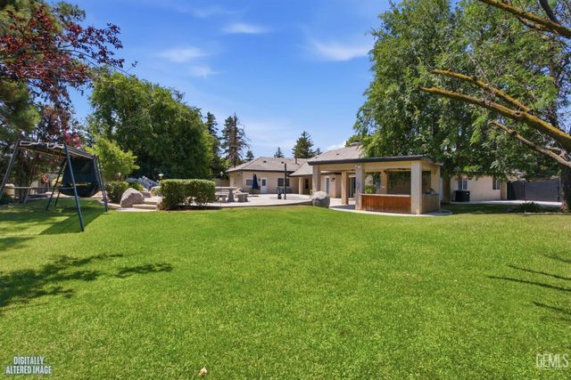 1416 Fenwick Drive, Bakersfield, CA 93312