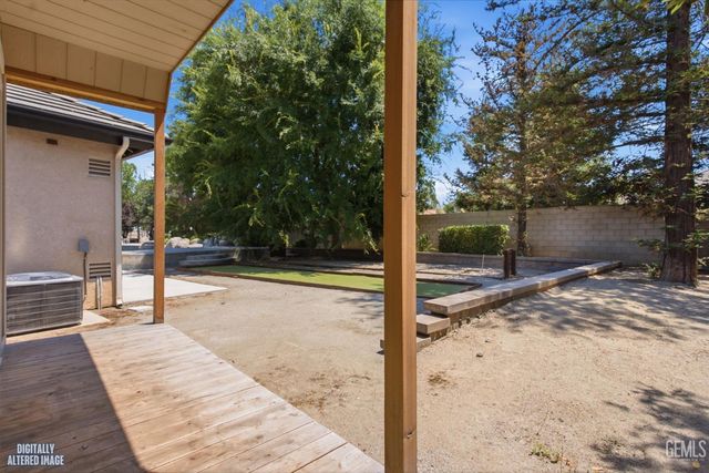 1416 Fenwick Drive, Bakersfield, CA 93312