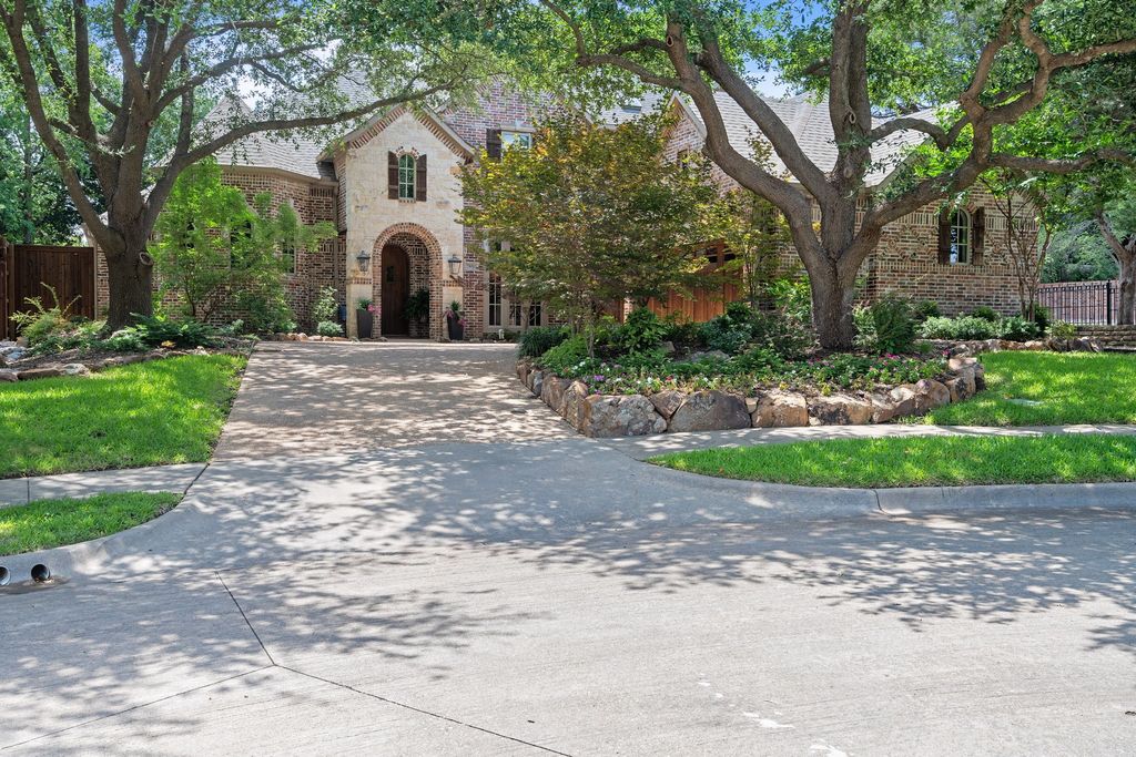 2800 Stafford Court, Mckinney, TX 75072