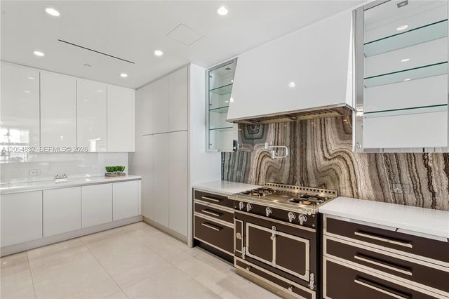 17901 Collins Ave 1803, Sunny Isles Beach, FL 33160