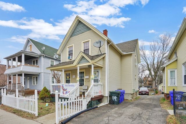 49 Andrew St, Springfield, MA 01109