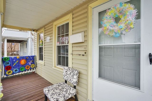 49 Andrew St, Springfield, MA 01109