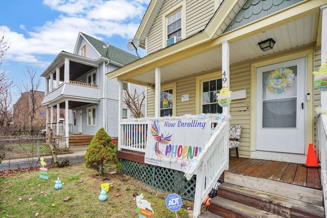 49 Andrew St, Springfield, MA 01109