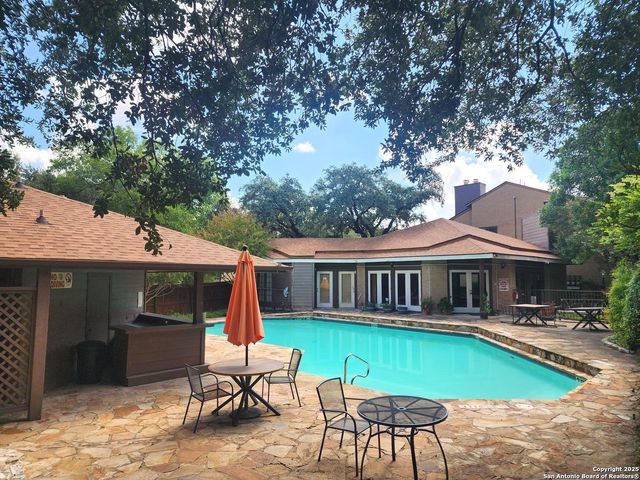 8611 Datapoint Dr Apt 73, San Antonio, TX 78229