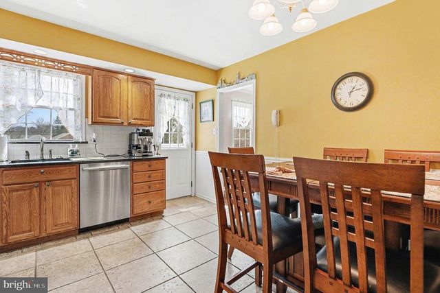 95 KLEYONA AVE, Phoenixville, PA 19460