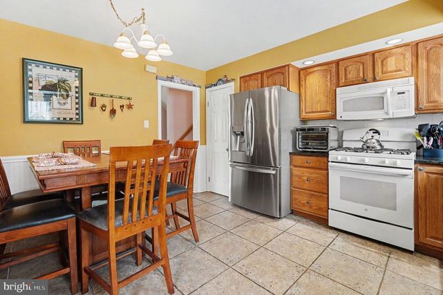 95 KLEYONA AVE, Phoenixville, PA 19460