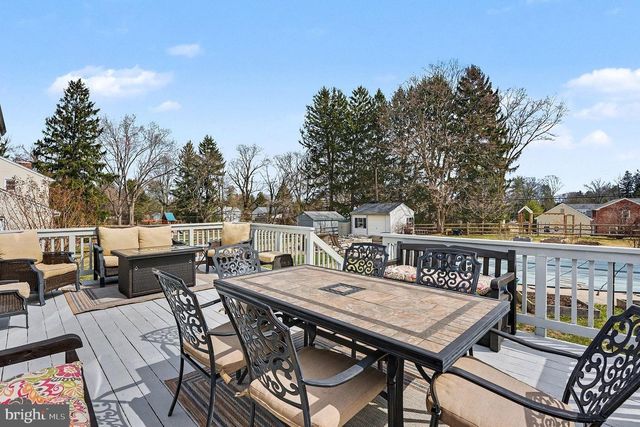 95 KLEYONA AVE, Phoenixville, PA 19460