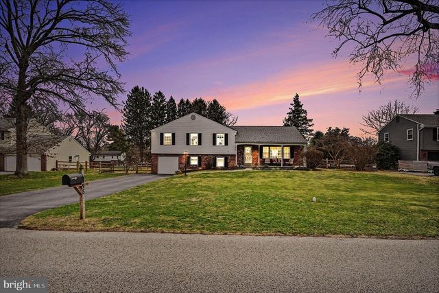 95 KLEYONA AVE, Phoenixville, PA 19460