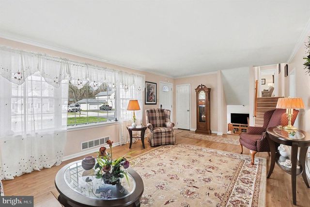 95 KLEYONA AVE, Phoenixville, PA 19460