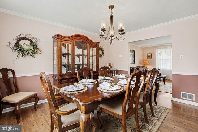 95 KLEYONA AVE, Phoenixville, PA 19460