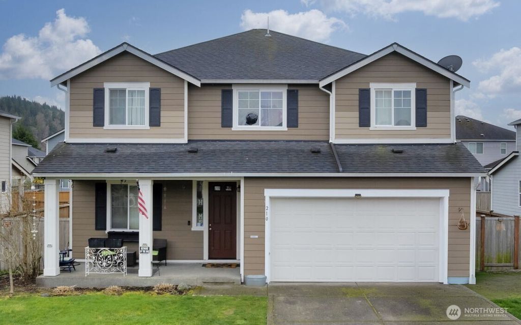 210 Fielding Street Ct E, Orting, WA 98360