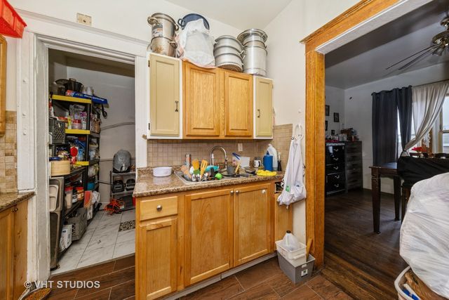 3801 S Kedzie Avenue, Chicago, IL 60632