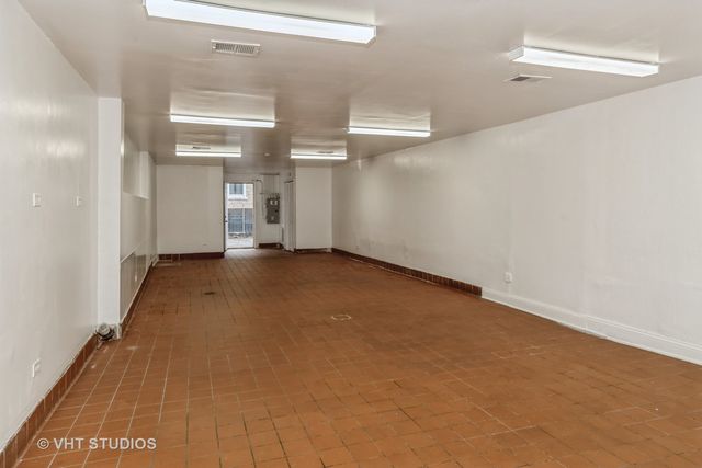 3801 S Kedzie Avenue, Chicago, IL 60632
