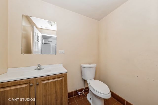 3801 S Kedzie Avenue, Chicago, IL 60632