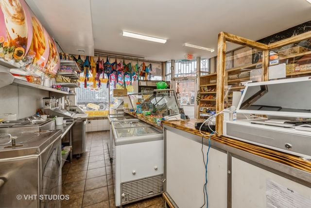 3801 S Kedzie Avenue, Chicago, IL 60632