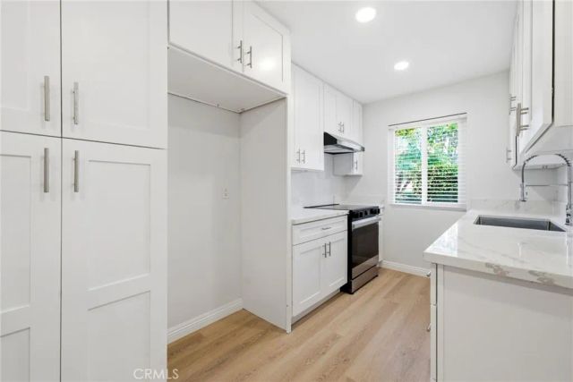 400 N Acacia Avenue A17, Fullerton, CA 92831