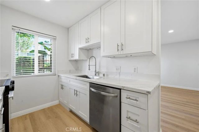 400 N Acacia Avenue A17, Fullerton, CA 92831