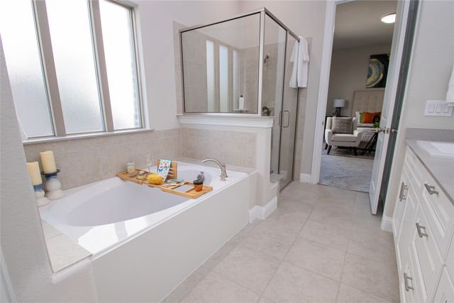 12709 Royal Oaks Lane, Farmers Branch, TX 75234