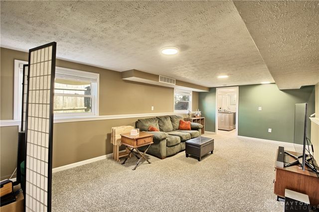 2200 Hazel Avenue, Dayton, OH 45420