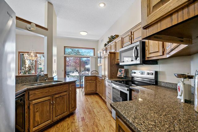 4120 Arbor Lane, Eagan, MN 55122