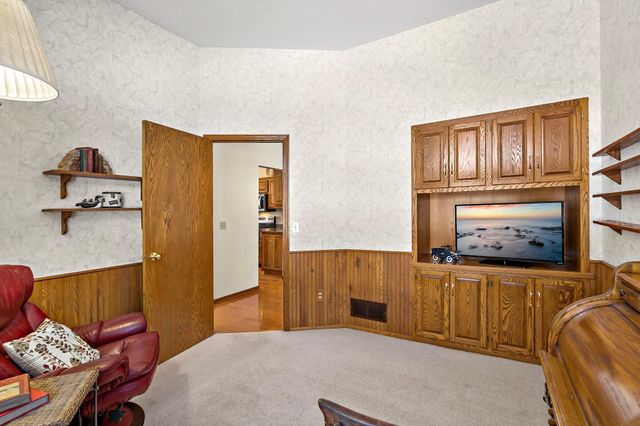 4120 Arbor Lane, Eagan, MN 55122