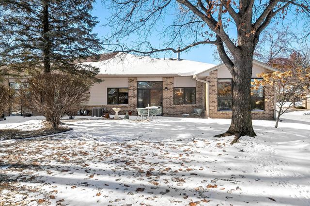 4120 Arbor Lane, Eagan, MN 55122