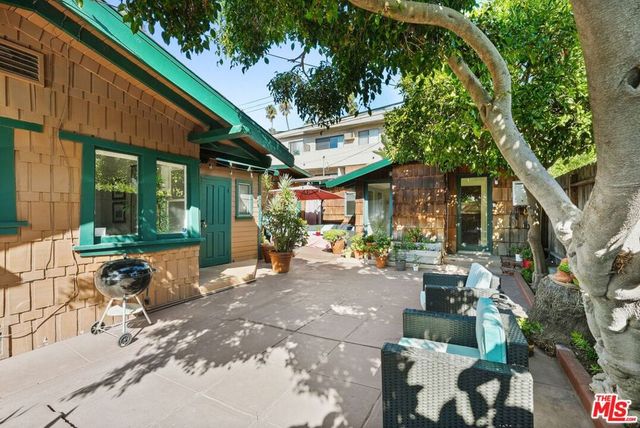 6083 Selma Avenue, Los Angeles, CA 90028